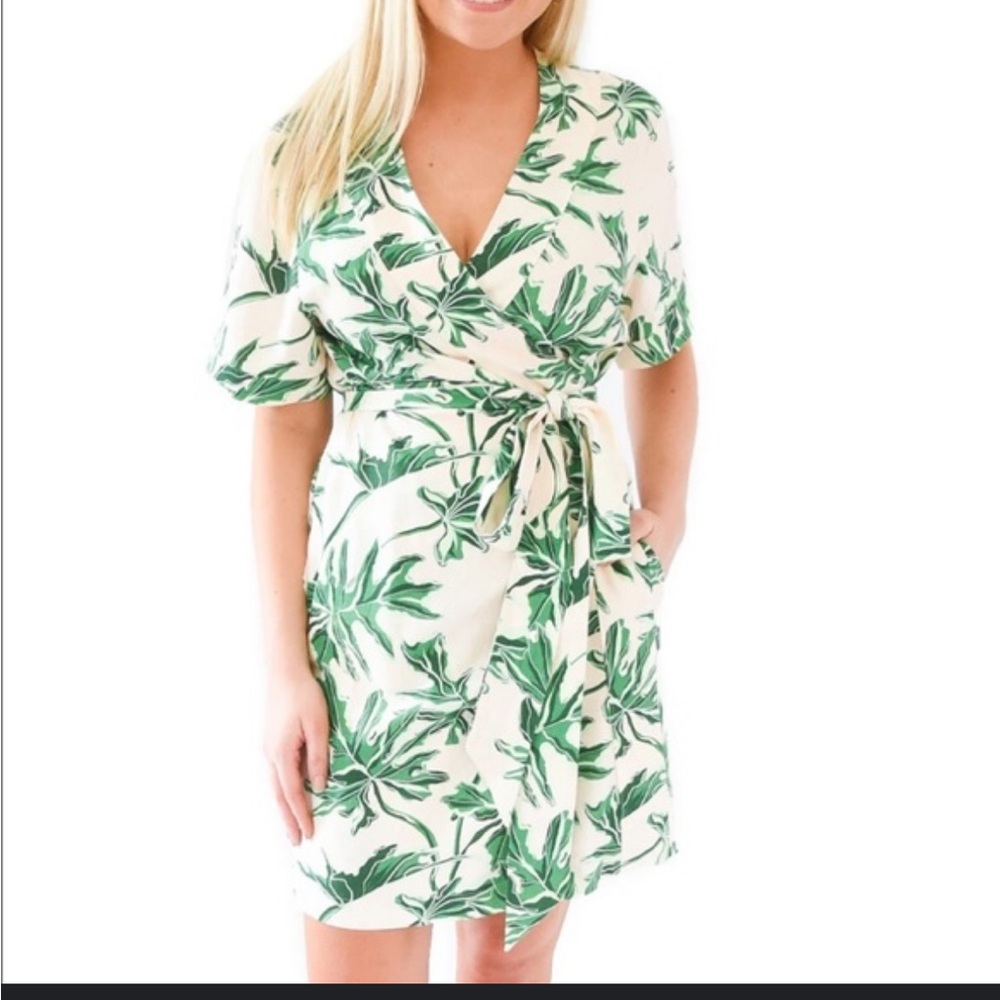 Emily McCarthy Natural Plant/Leaf‎ Patterned Summertime Robe Top XSmall